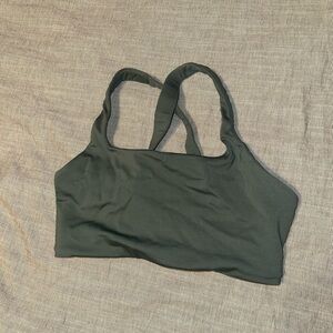 Nobull sports bra size m